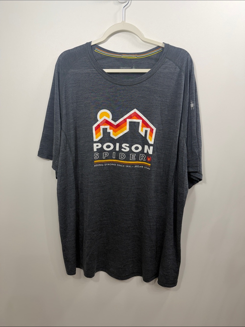 Smartwool Men’s Merino Sport 120 gray t-shirt size XXL.Poison Spider logo